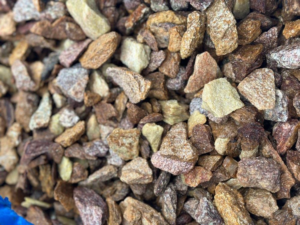 Златолит персиковый декоративная каменная крошка купить в Пензенской области