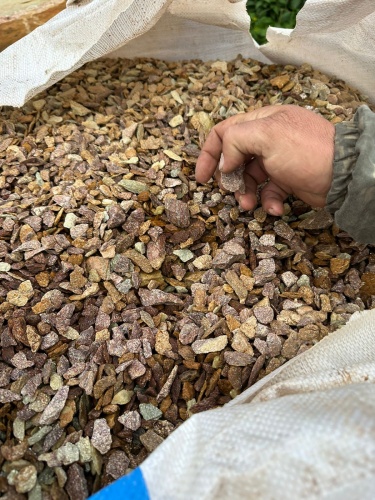 Златолит персиковый декоративная каменная крошка купить в Пензенской области