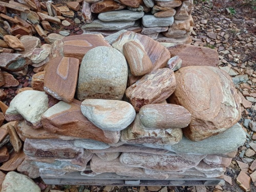 Златолит жёлтый, жёлто-зелёный глыбки и валуны для ланшафтного дизайна купить в Пензенской области