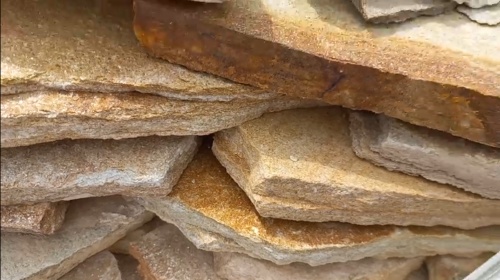 Плитняк златолит жёлтый золотистый для отмостки купить в Пензенской области