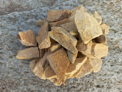 Златолит жёлтый декоративная каменная крошка купить в Пензенской области