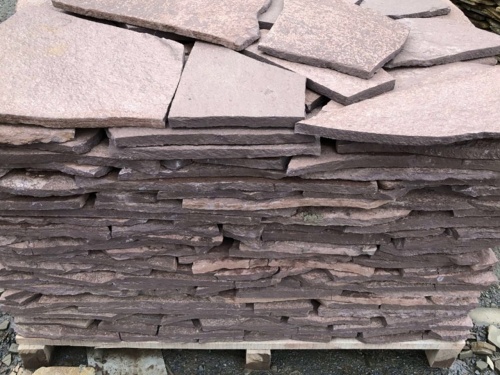 Плитняк лемезит бордовый для облицовки цоколя 20-25 мм  купить в Пензенской области