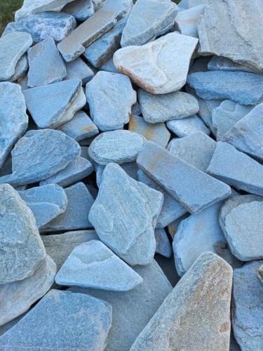 Плитняк златолит зелёный галтованный для цоколя купить в Пензенской области