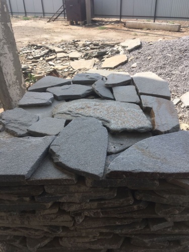 Златолит серебристый галтованный для лестниц купить в Пензенской области